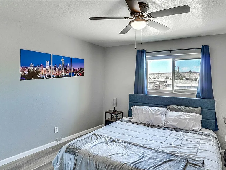 644 Swan Dr #1 — Photo 8
