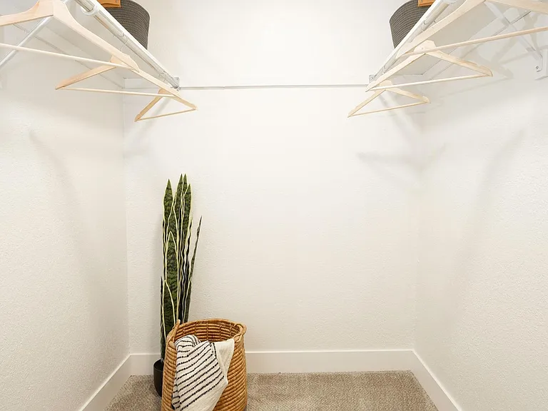 Foothill Place Apartments — Photo 65