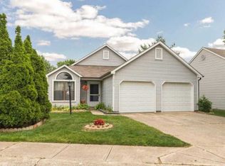 9215 Steeplechase Dr, Indianapolis, IN