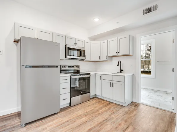 81 Market St #2, Wappingers Falls, NY 12590