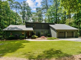2415 Mont Haven Dr, Durham, NC 27712