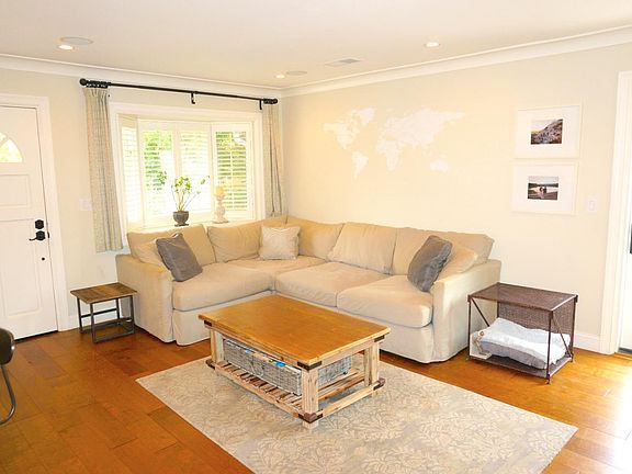 2nd image of 116 Arroyo Grande Way