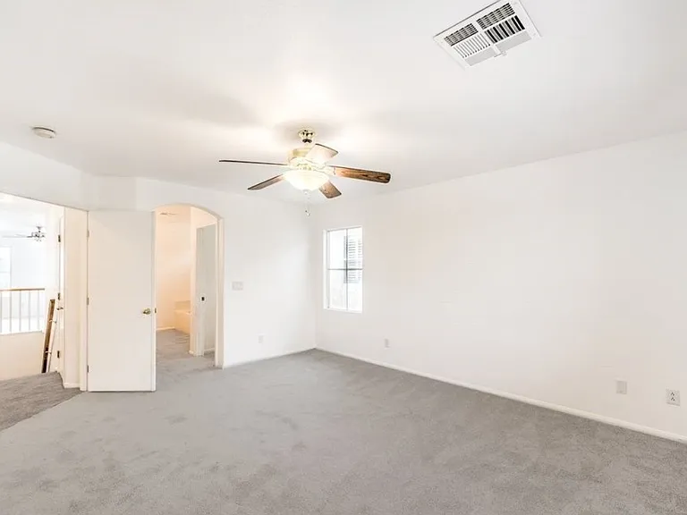 9860 Ridgehaven Ave — Photo 4