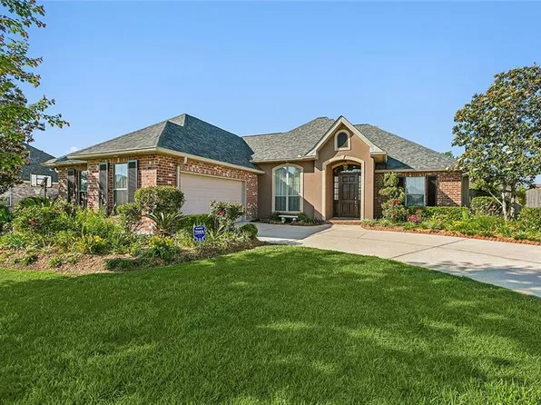 208 Lac Cypriere Dr, Luling, LA 70070