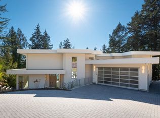 4437 Piccadilly N, West Vancouver, BC