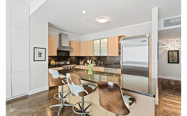 Rented by Douglas Elliman | media 3