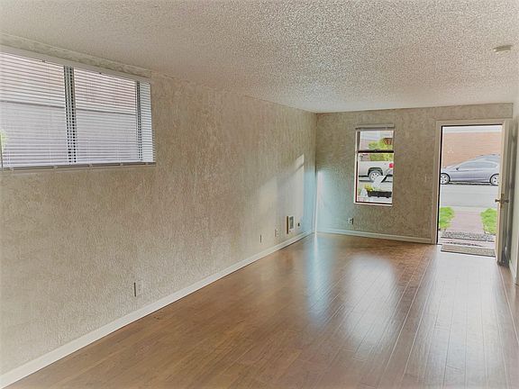 3rd image of 1511 23rd St #1511