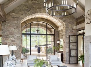 2210 Cresta Rd, Edwards, CO 81632