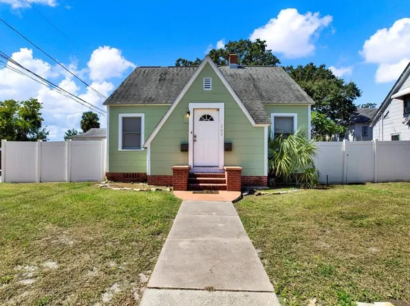 305 28th St S, Saint Petersburg, FL 33712