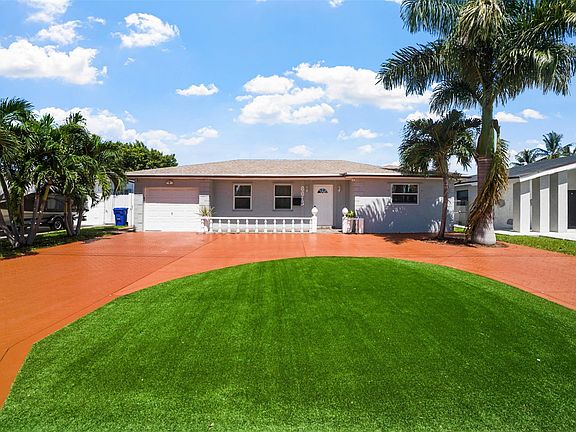 2nd image of 6613 Dahlia Drive