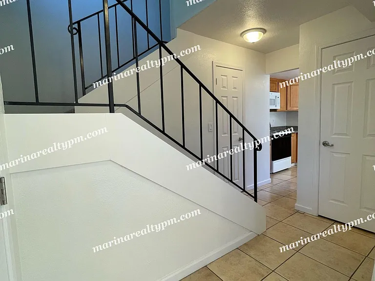 211 Del Luz Ct — Photo 15