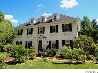 165 Windemere Rd, Rochester, NY 14610