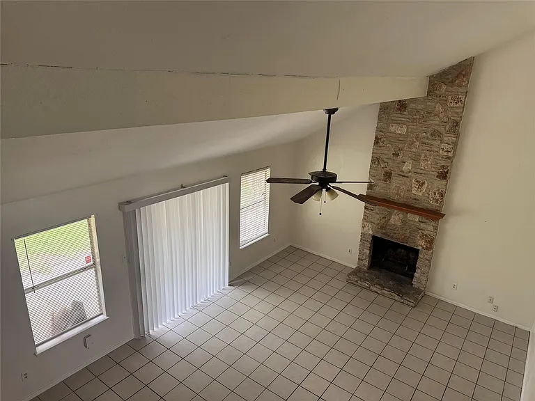 7307 Ferndale Cir — Photo 6