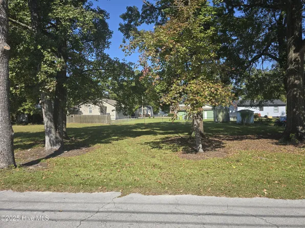 1612 Lincoln Street, New Bern, NC 28560