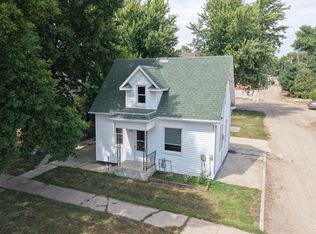 838 7th St, Westbrook, MN 56183