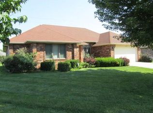 1929 E Shady Glen Dr, Springfield, MO 65804