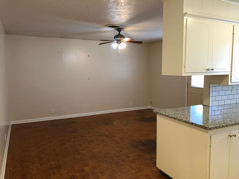 1508 Southern Heights Ave — Photo 16