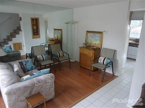 2nd image of 2028 Carter Ave