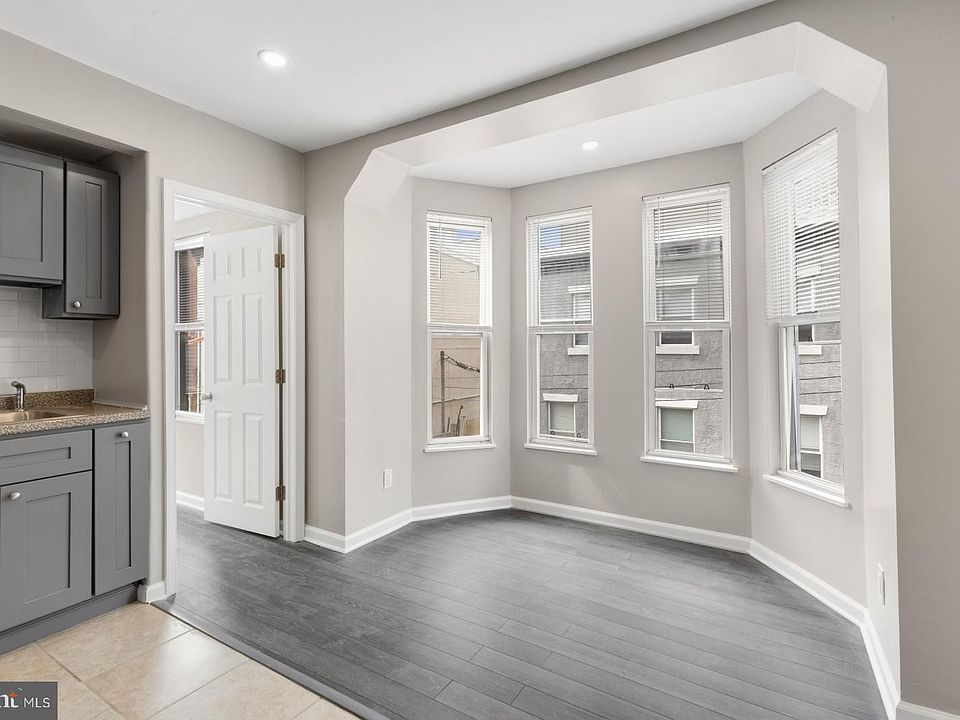 1st image of 1720 Wylie St Floor 2