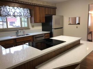 215 Larson Blvd, Rostraver Township, PA 15012