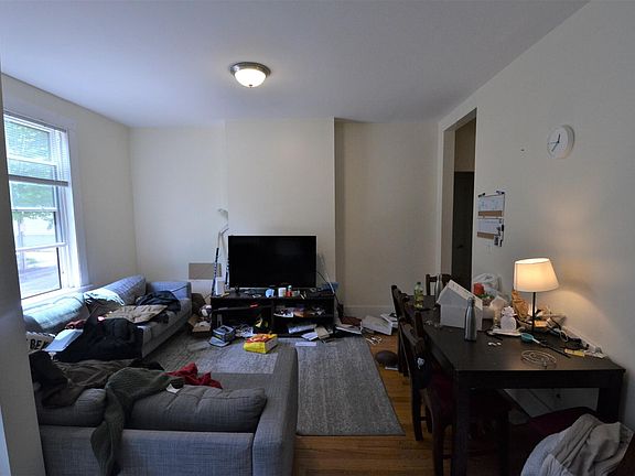 2nd image of 35 Brookline St #3031