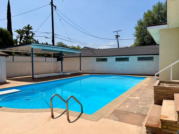 4506 Bakman Ave, North Hollywood, CA 91602