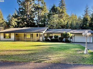 84226 Clear Lake Rd, Florence, OR 97439