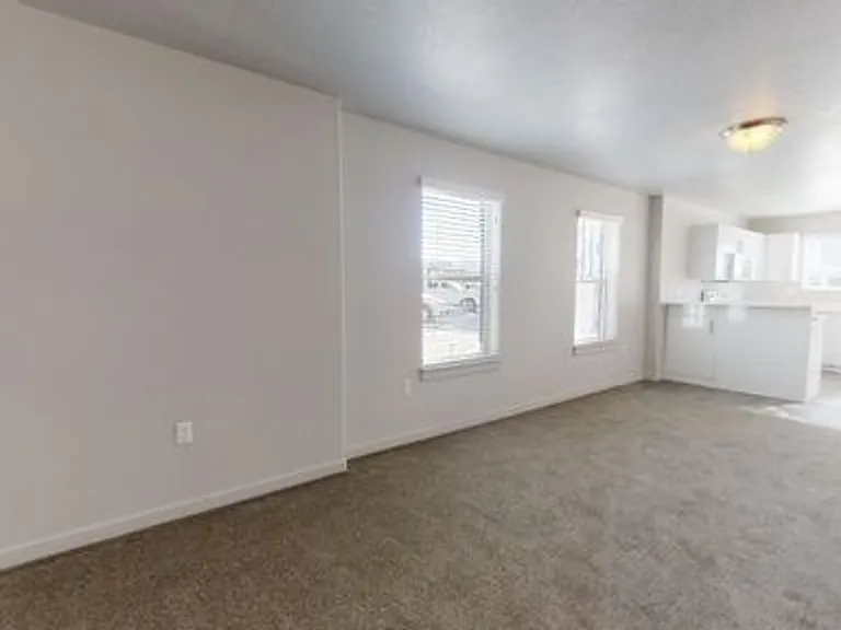 1700 S Sandhill Rd #D101 — Photo 2