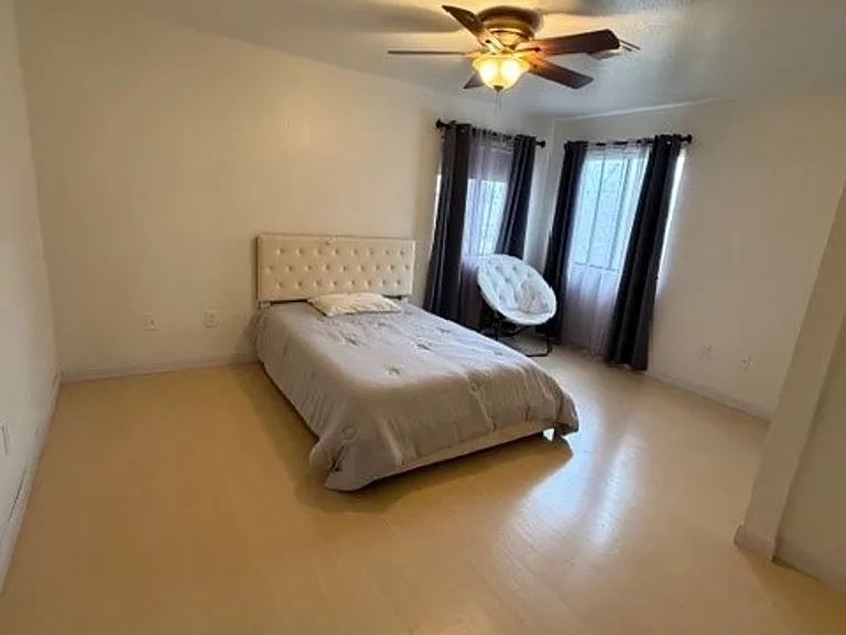 3428 Eastview Ct — Photo 11