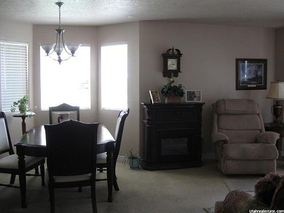 4th image of 6861 S Romney Park Dr APT G3