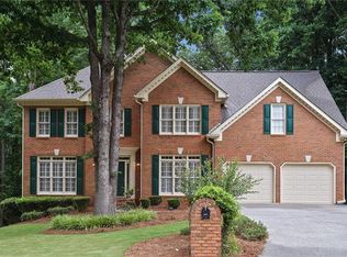 10585 Tuxford Dr, Alpharetta, GA 30022