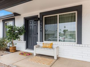 2529 E Commonwealth Cir, Chandler, AZ 85225