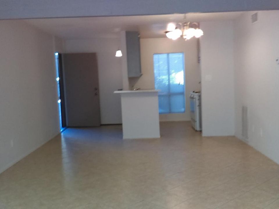 1st image of 1701 W Tuckey Ln #130