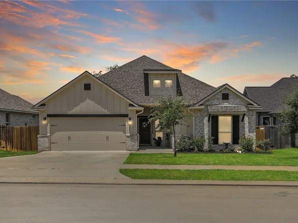 4021 Brownway Dr, College Station, TX 77845