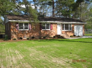 2404 Meadow Rd, Lumberton, NC 28358