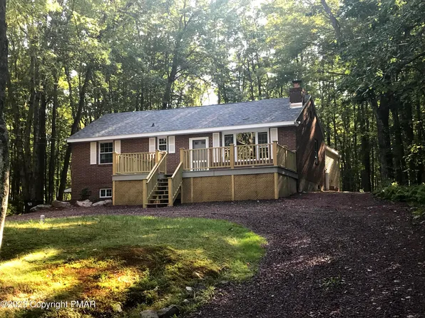 37 Black Bear Pass, White Haven, PA 18661
