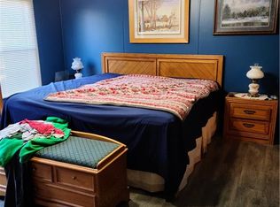 443 Paradise Acres Rd, Edwards, MO 65326