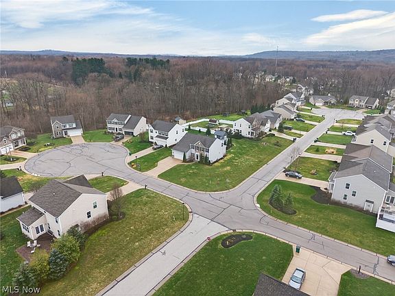 4th image of 8364 Orchard Rd
