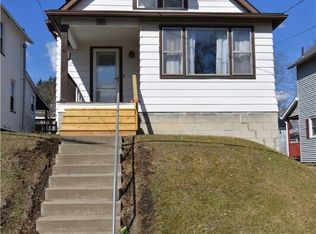 538 Lorain St, Sharon, PA 16146