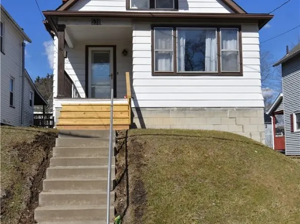 538 Lorain St, Sharon, PA 16146