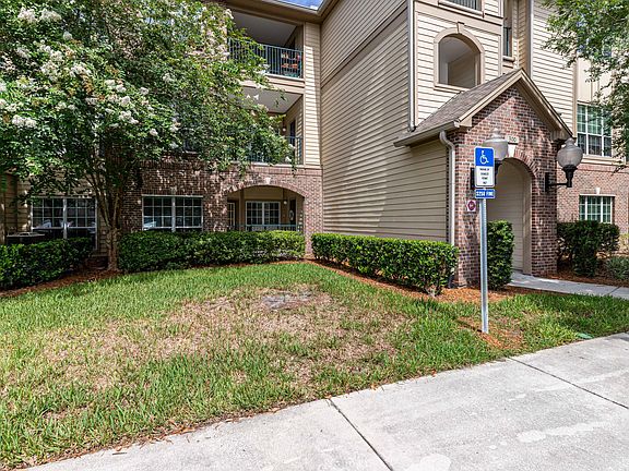 2nd image of 7800 Point Meadows Dr APT 325
