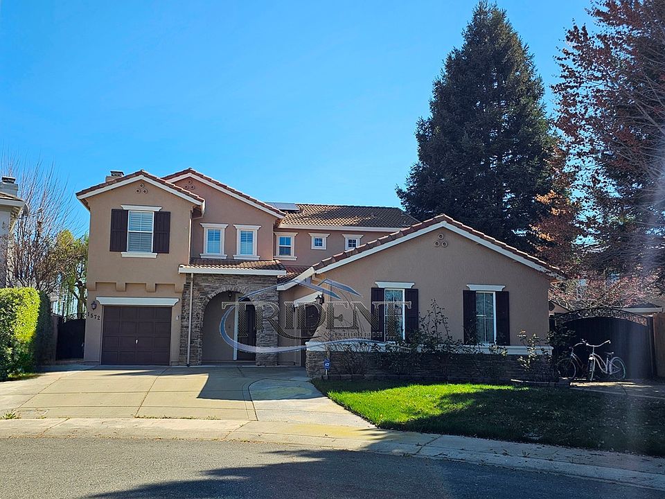 1st image of 1572 Plum Ct