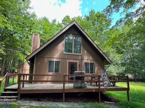 72 Wild Turkey Cir, Lake Ariel, PA 18436