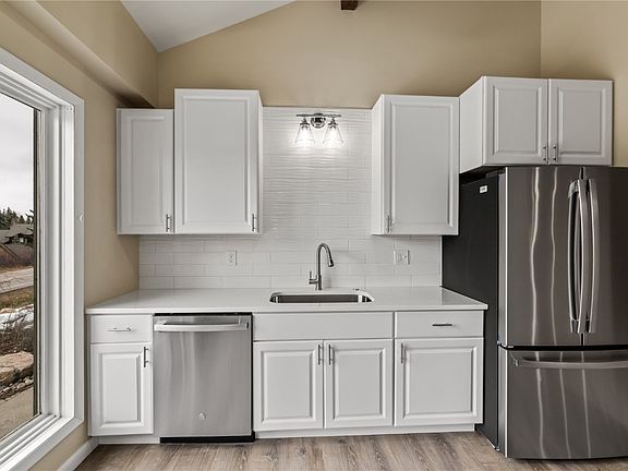 3rd image of 1845 Clubhouse Drive UNIT 2