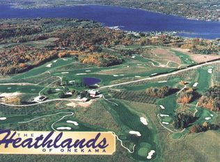 6444 Farr Road, Onekama, MI 49675