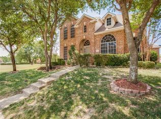 423 Monterrey Dr, Rockwall, TX 75087