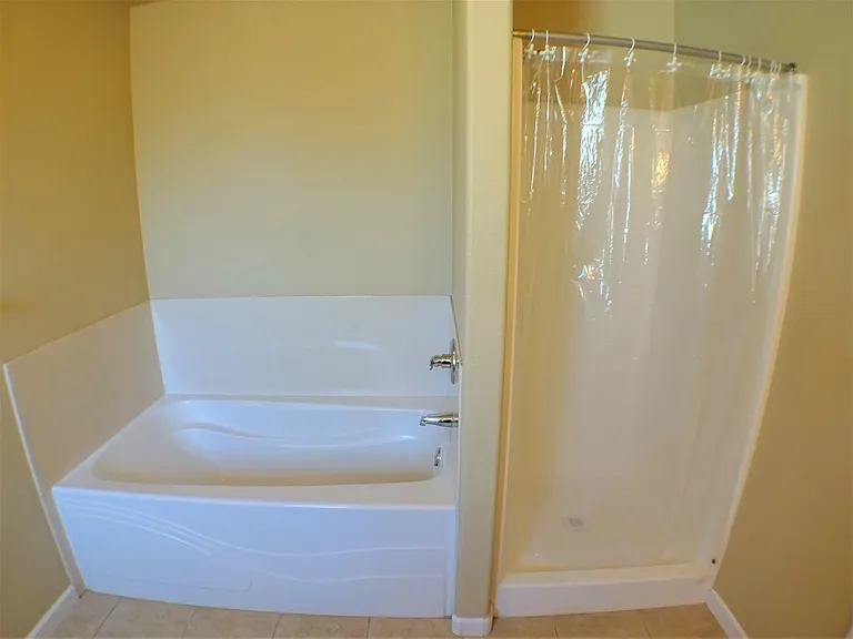 573 Eaton Rd — Photo 9