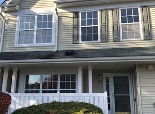 225 Brookfield Dr, Jackson, NJ 08527
