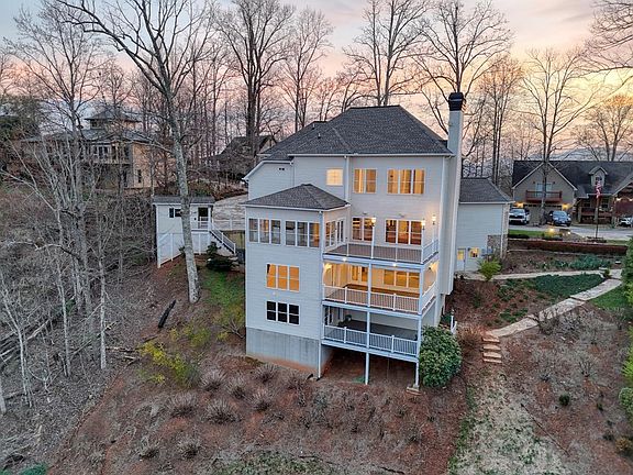 4th image of 1436 Harris Ridge Rd