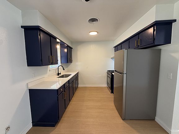 3rd image of 1204 McDonald Dr